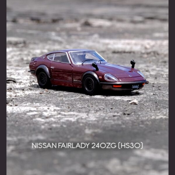 INNO64 1:64  Nissan Fairlady 240Z - rojo vino (llega aprox. febrero 2024)